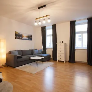 Cozy 2 - Enjoy Viennas Summer Vibes Apartment Wien